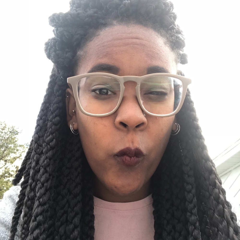 Meet your Posher, Paula